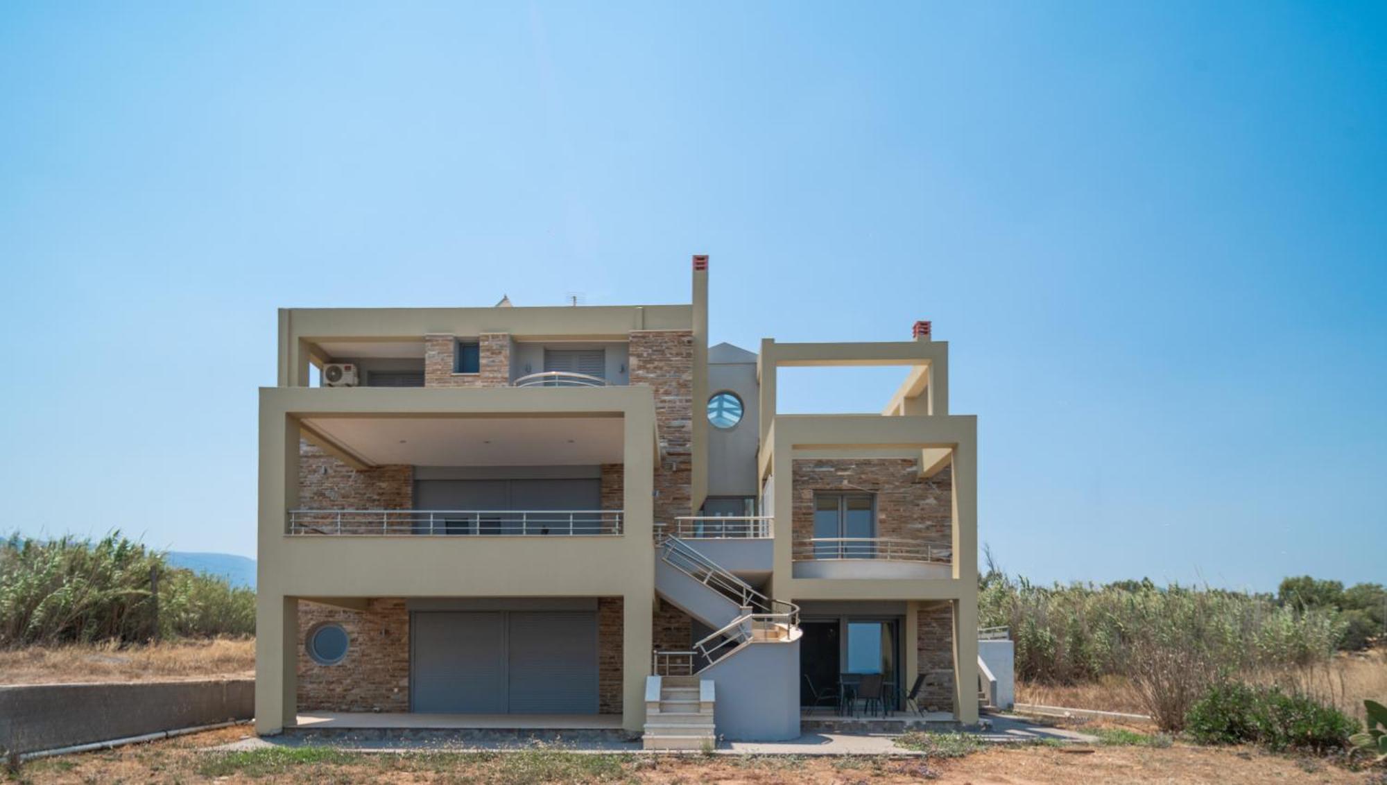 Spacious Beachfront Maisonettes With Stunning Views & A Private Beach Monemvasía Exterior photo